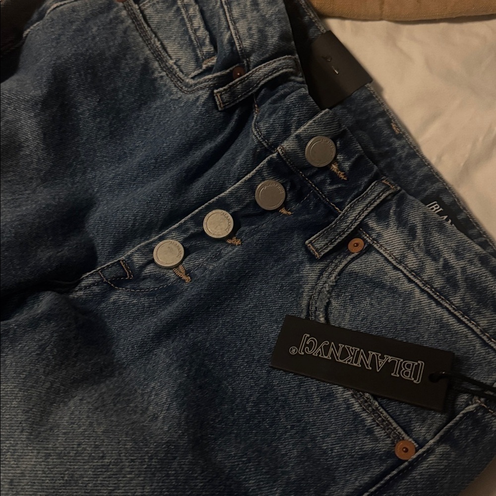 NWT Blank NYC The Madison Crop Distressed High Rise Button Fly Jeans 25 Rips - Picture 2 of 3
